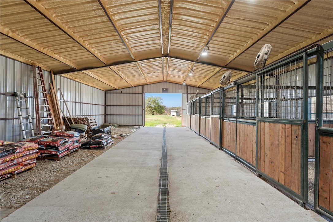 399 Satin Road, Chilton, Texas image 50