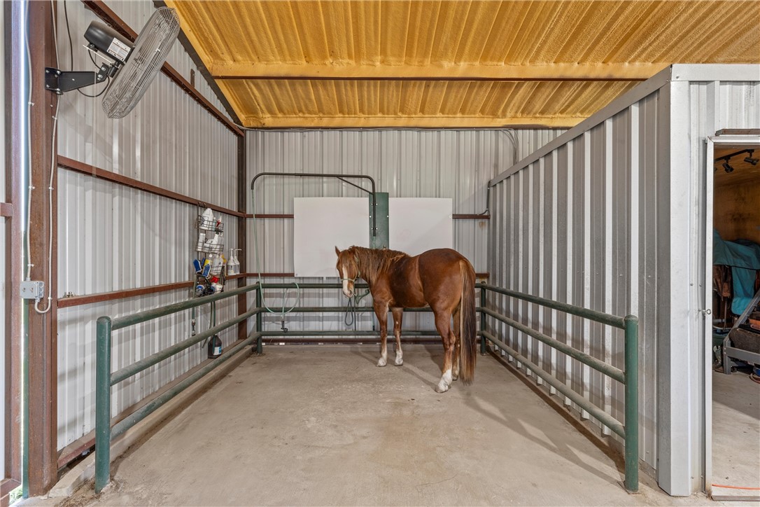 399 Satin Road, Chilton, Texas image 49
