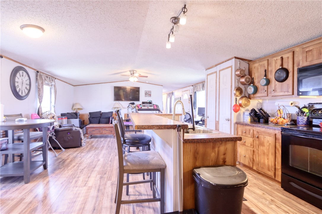 2201 Oak Valley Lane, Corsicana, Texas image 19