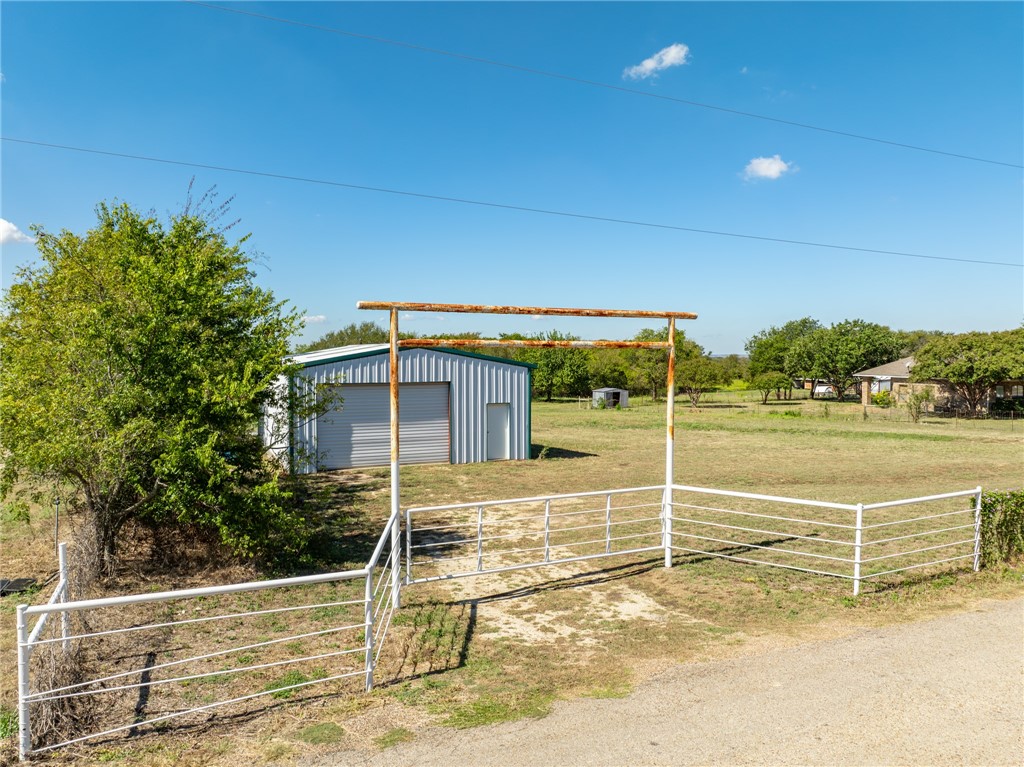 225 Hcr 3131, Hillsboro, Texas image 42