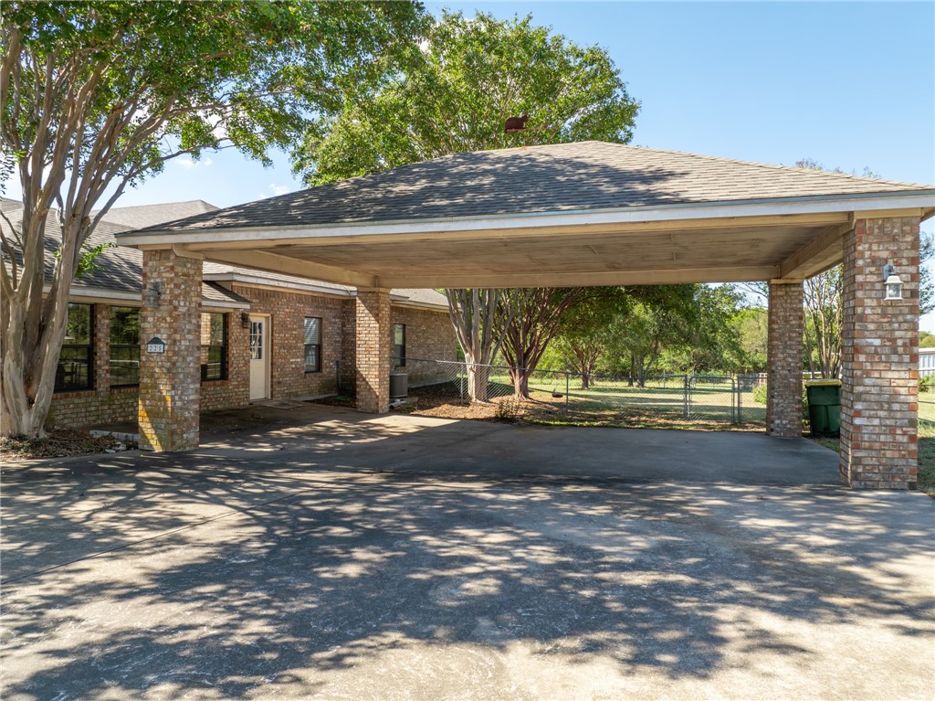 225 Hcr 3131, Hillsboro, Texas image 3