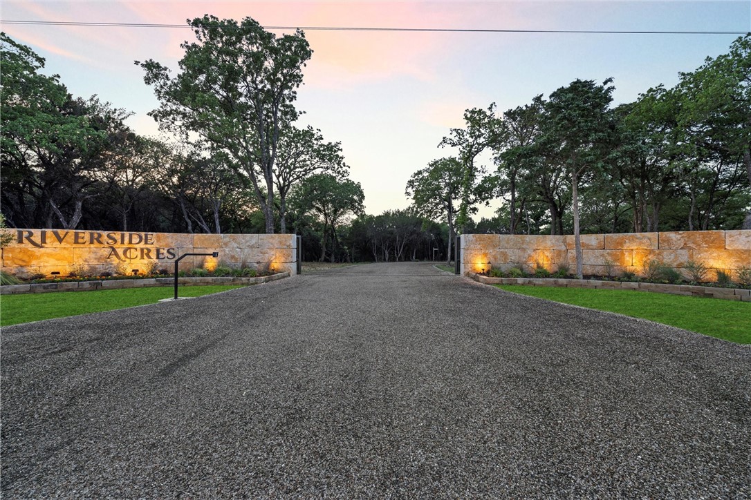 Lot 17 Rose Way Drive, Aquilla, Texas image 3