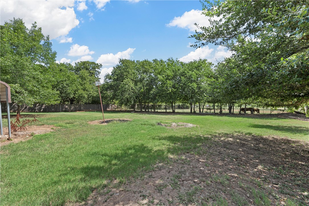 930 Willow Grove Road, Woodway, Texas image 4