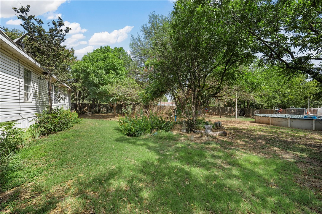 930 Willow Grove Road, Woodway, Texas image 3