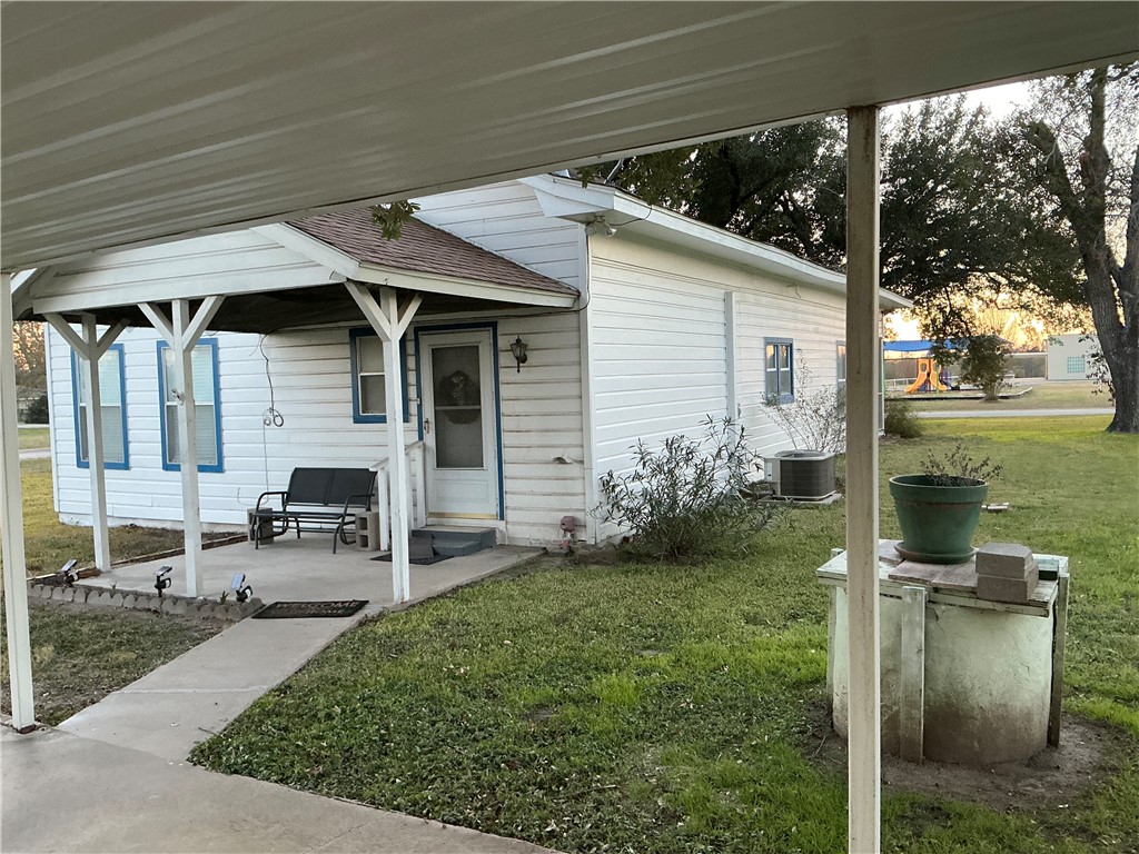 709 Tyler St, Thornton, Texas image 18