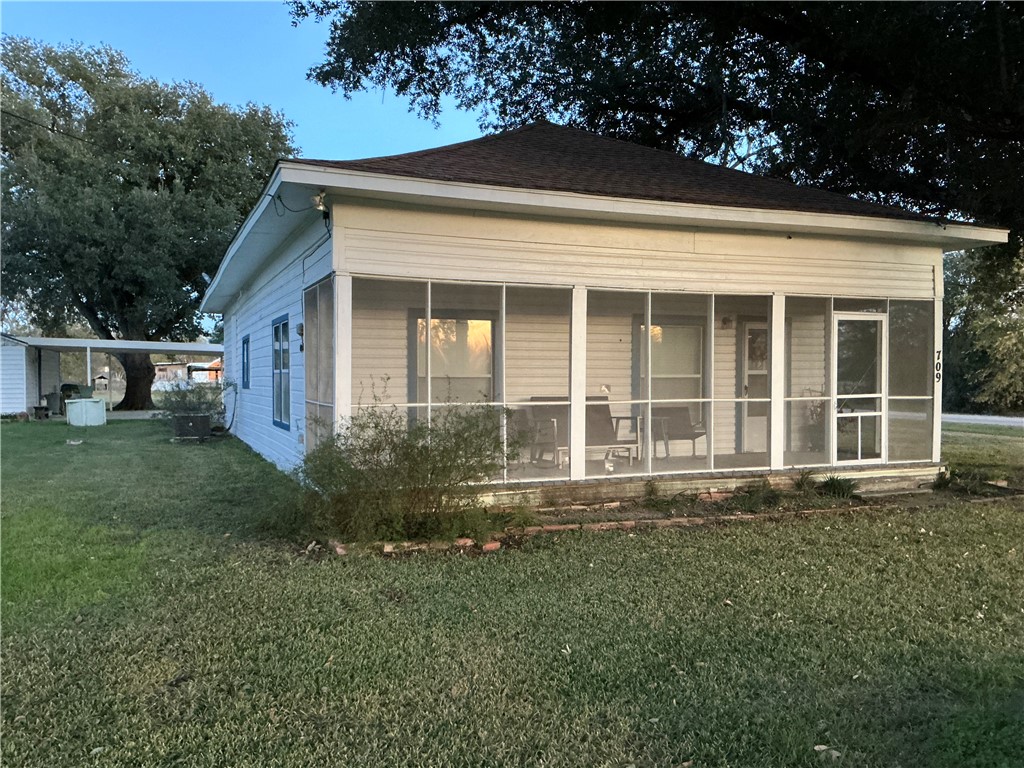 709 Tyler St, Thornton, Texas image 45