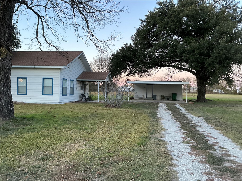 709 Tyler St, Thornton, Texas image 14