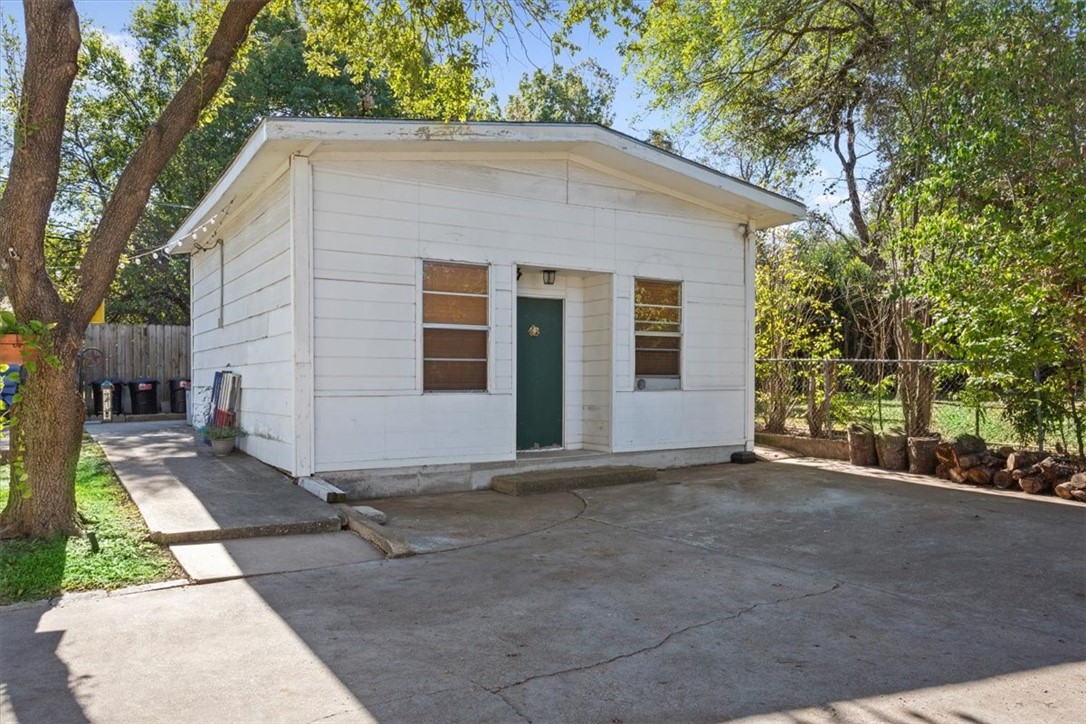 1324 Sunset Street, Waco, Texas image 30