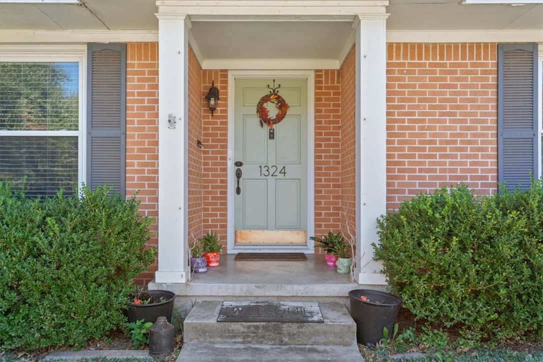 1324 Sunset Street, Waco, Texas image 4