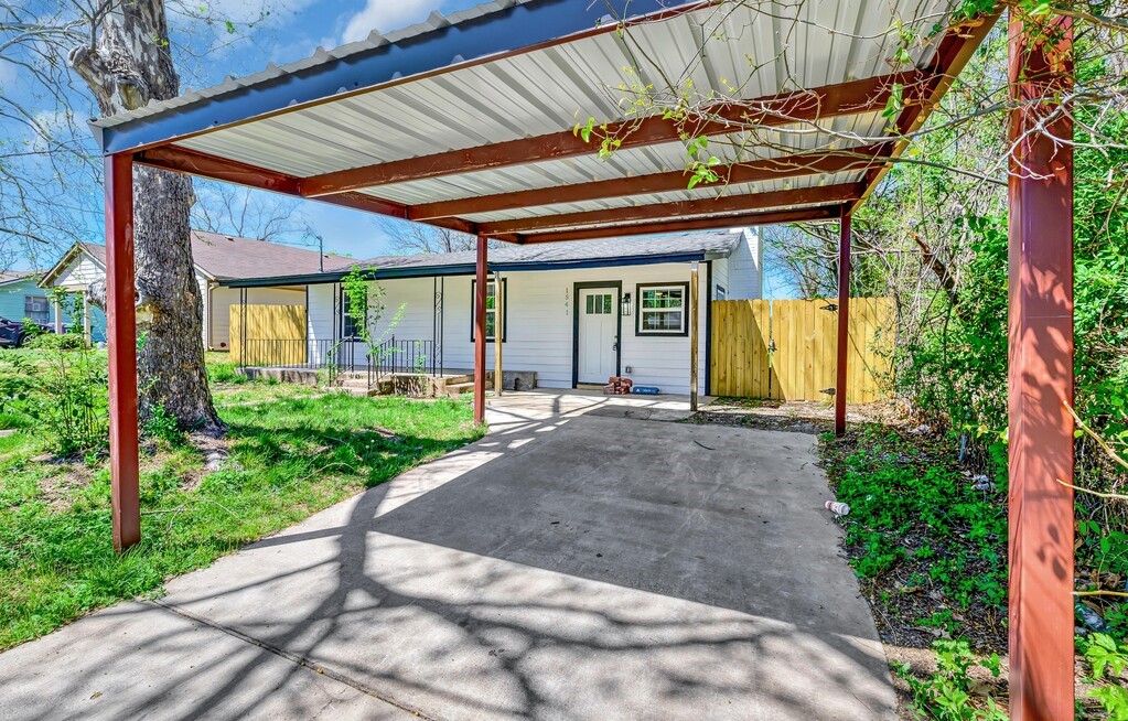 1541 Clark Avenue, Waco, Texas image 31