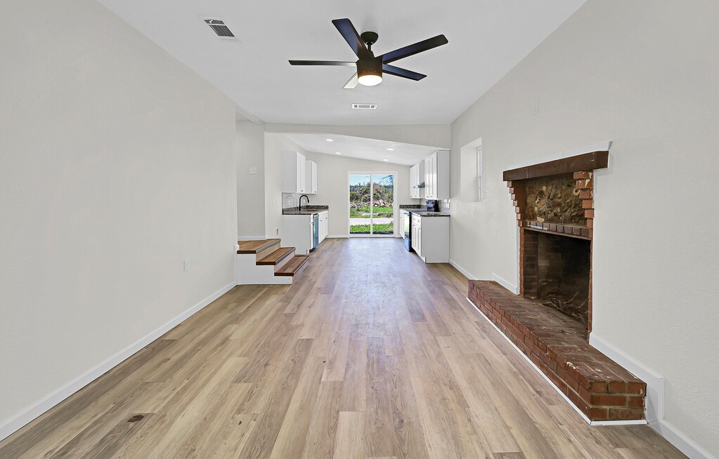 1541 Clark Avenue, Waco, Texas image 3