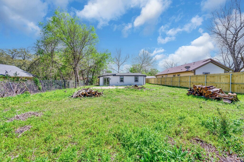 1541 Clark Avenue, Waco, Texas image 30