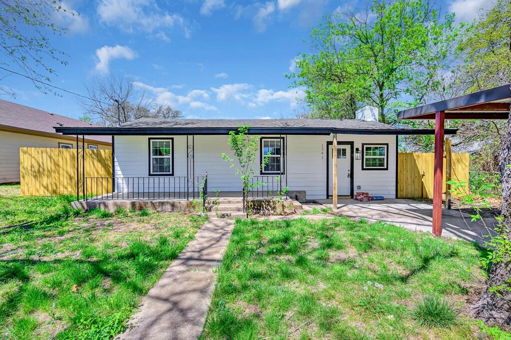 1541 Clark Avenue, Waco, Texas image 1
