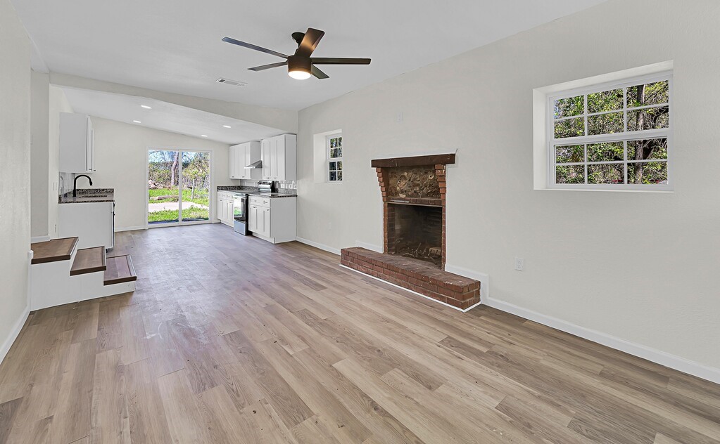 1541 Clark Avenue, Waco, Texas image 4