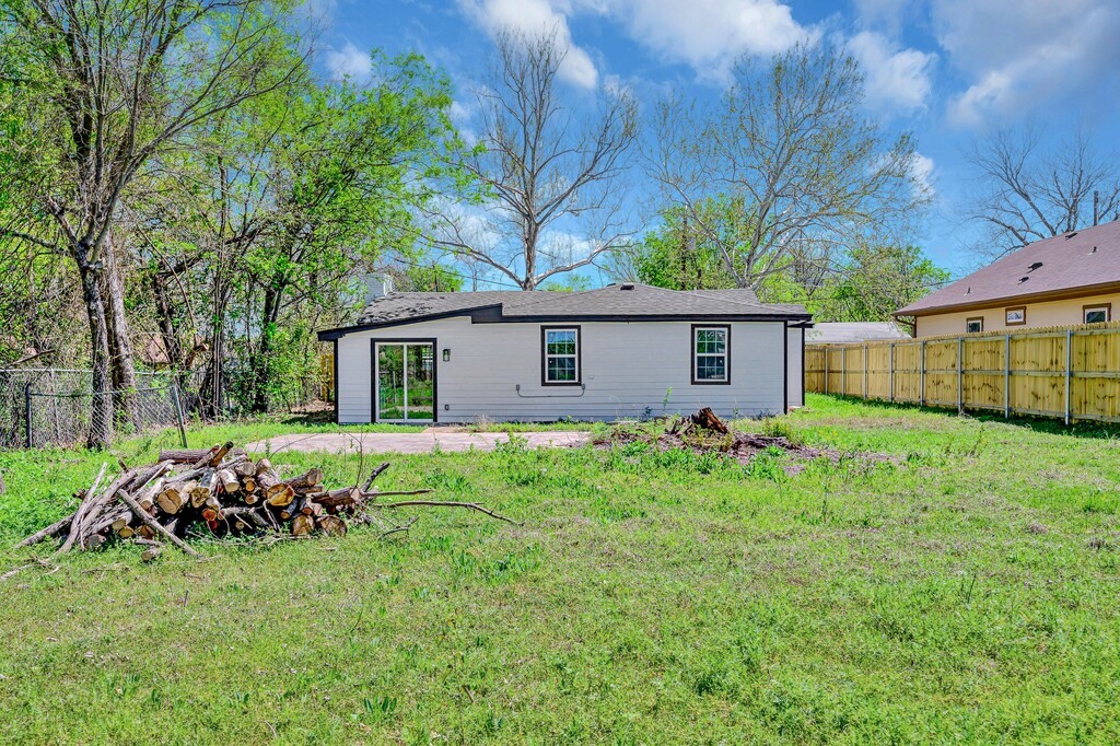 1541 Clark Avenue, Waco, Texas image 29