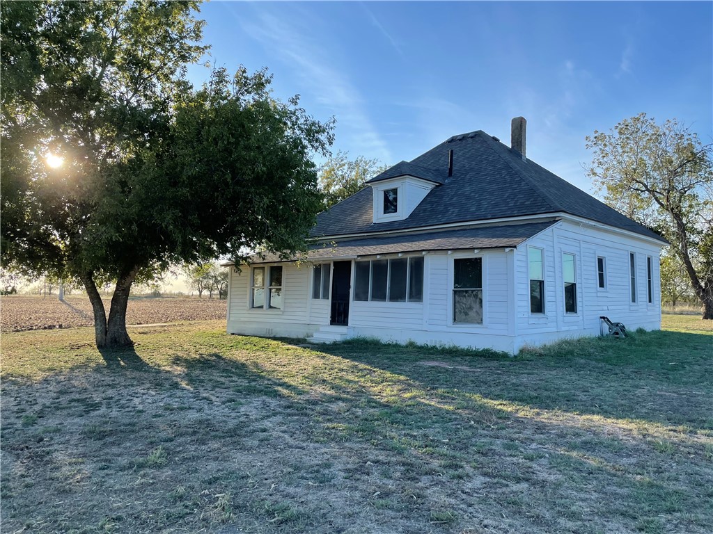 346 Cr 352, Rosebud, Texas image 3