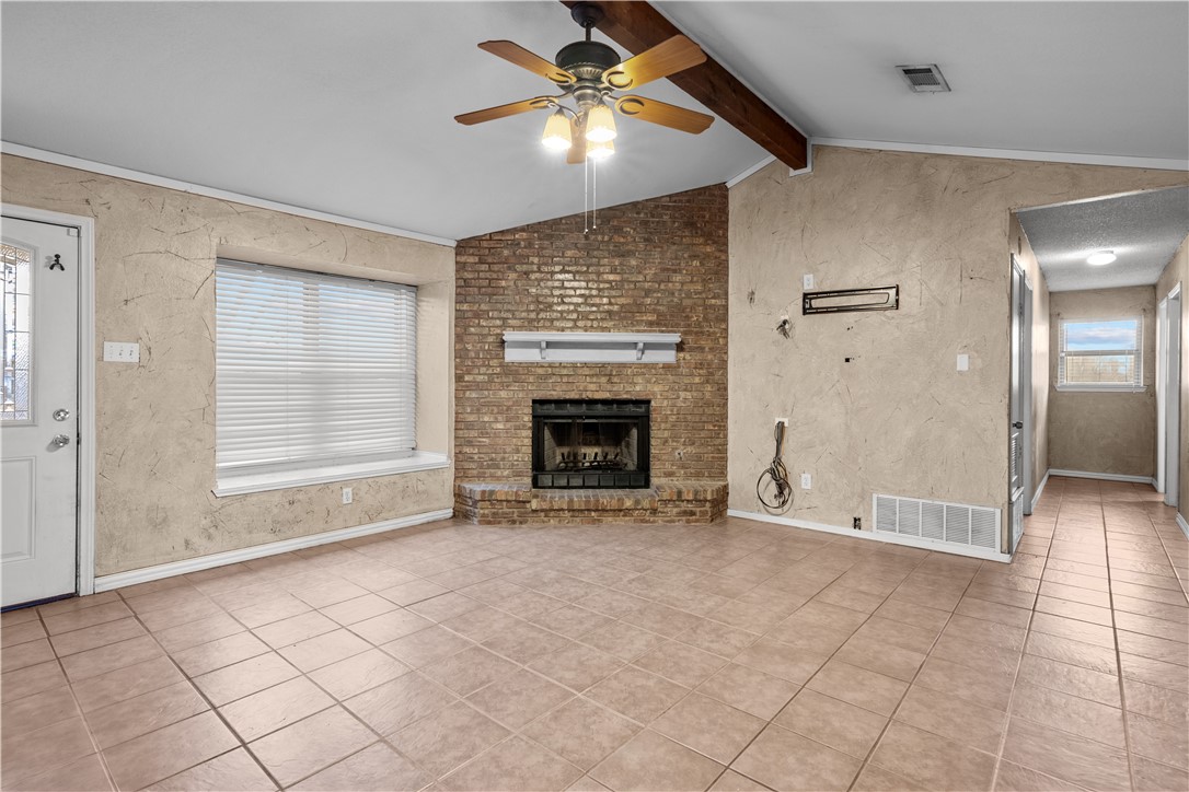 206 W Castro Street, Lorena, Texas image 5