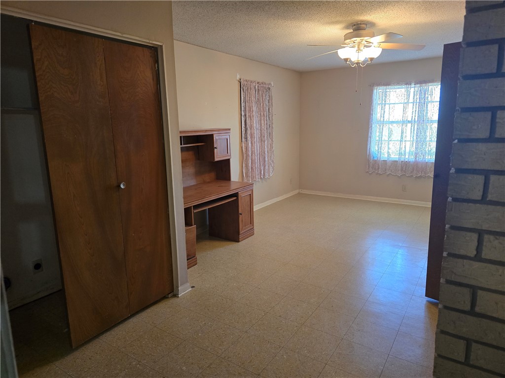 22935 Fm 2484, Killeen, Texas image 17