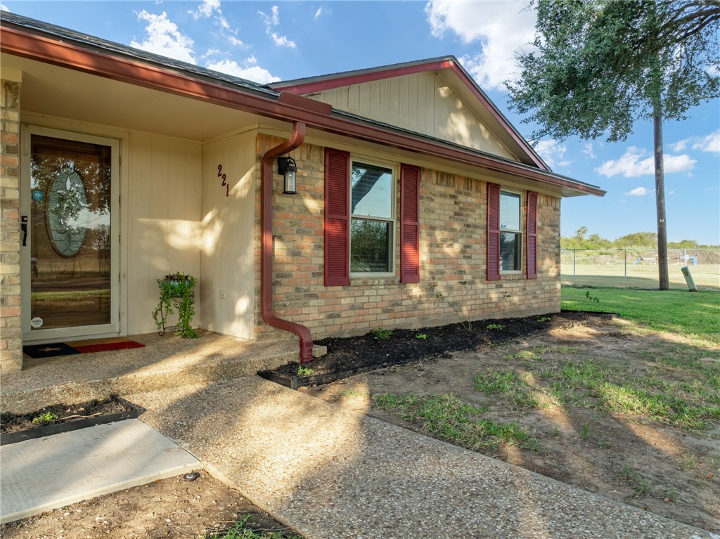 221 Coventry Drive, Hewitt, Texas image 31