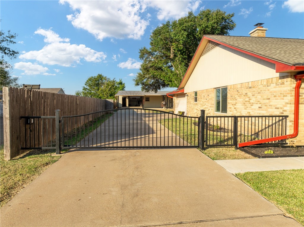 221 Coventry Drive, Hewitt, Texas image 29