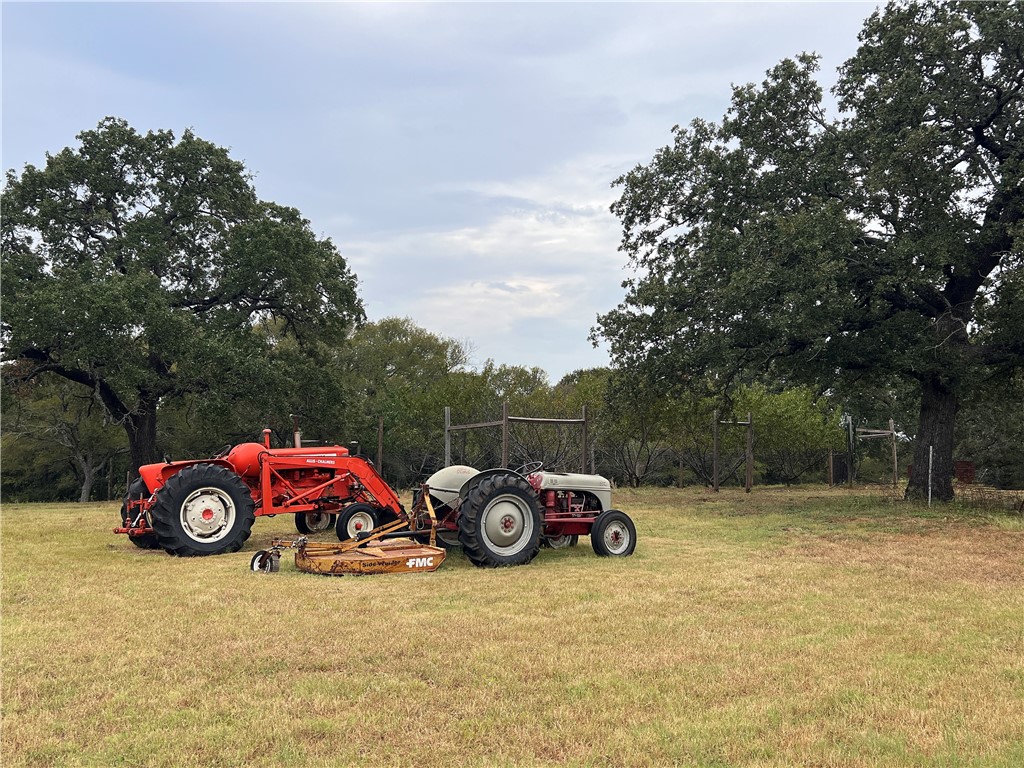 171 Hcr 2418, Hillsboro, Texas image 26