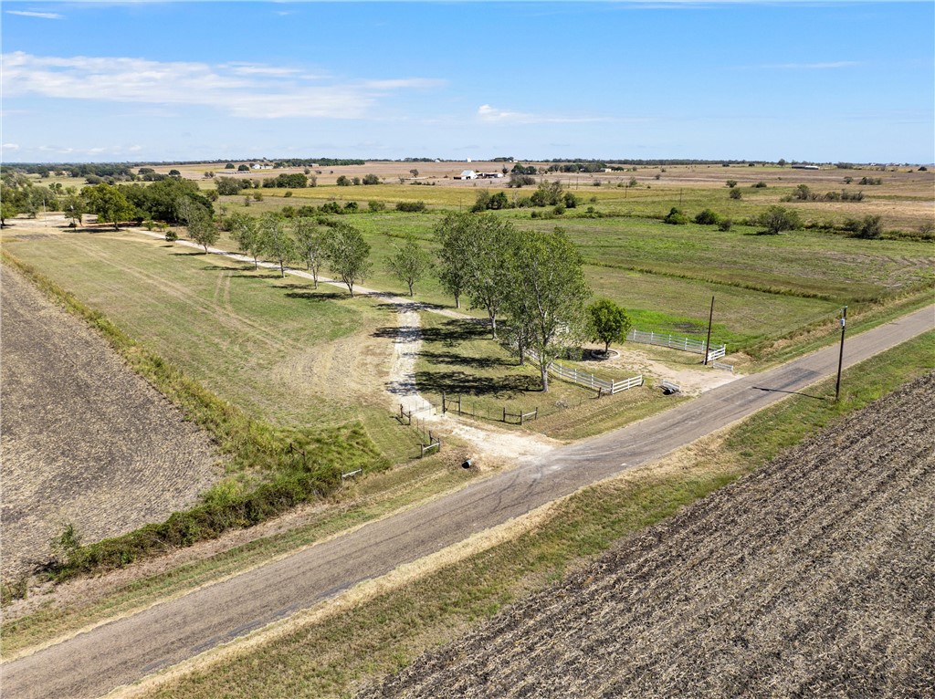 3218 Canaan Church Road, Crawford, Texas image 8