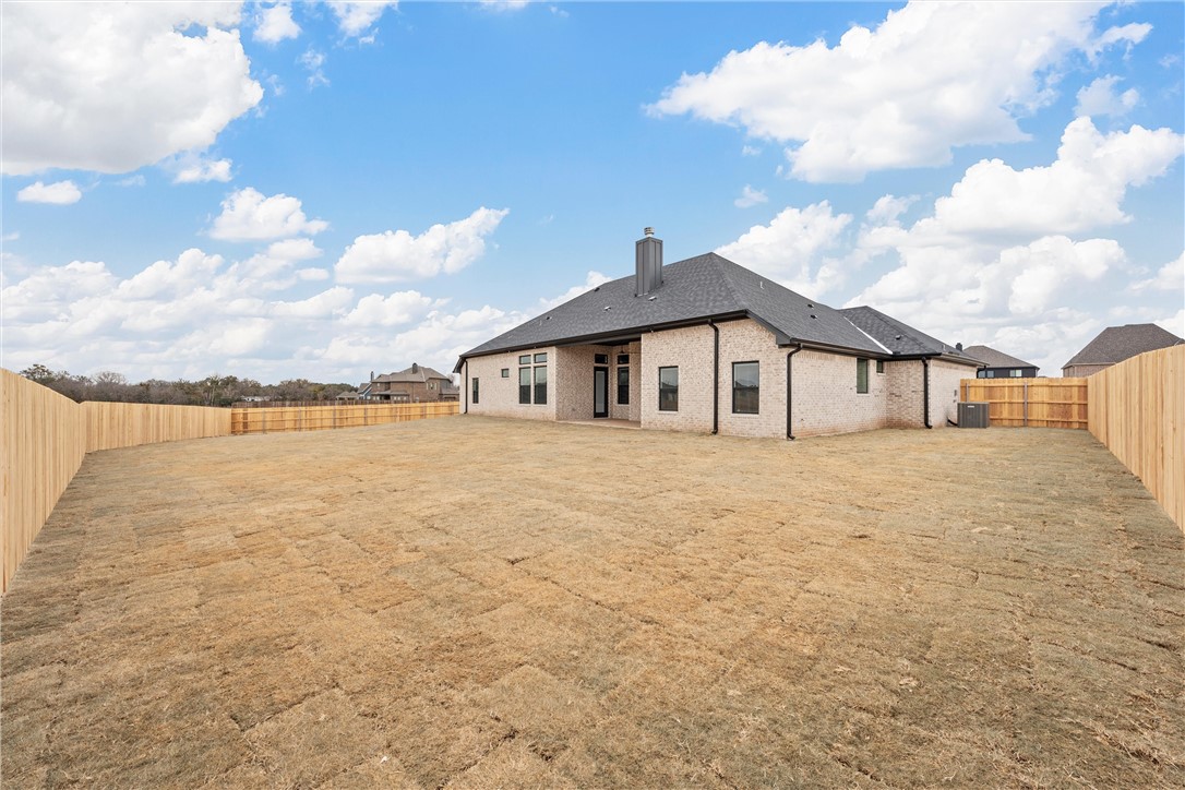 2101 Bankside Lane, Lorena, Texas image 24