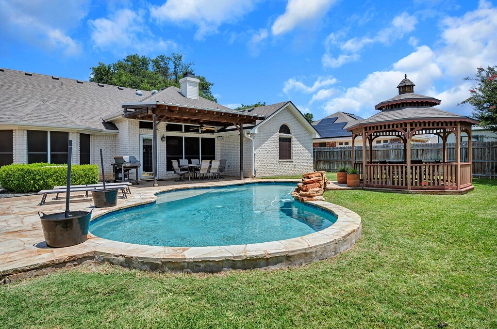 912 Oakmont Drive, Hewitt, Texas image 35