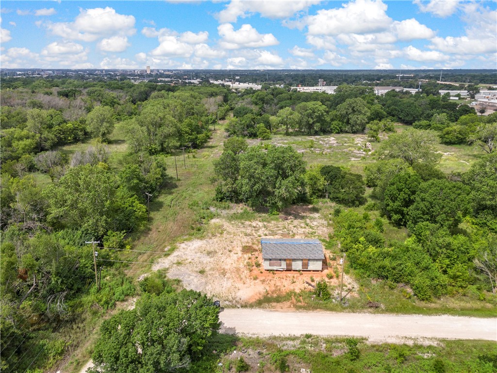 400 & 402 E 26th Street, Waco, Texas image 8