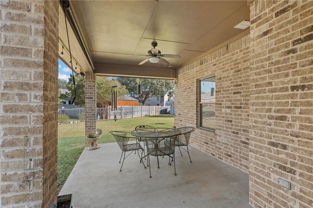 1515 N Davis Street, West, Texas image 30