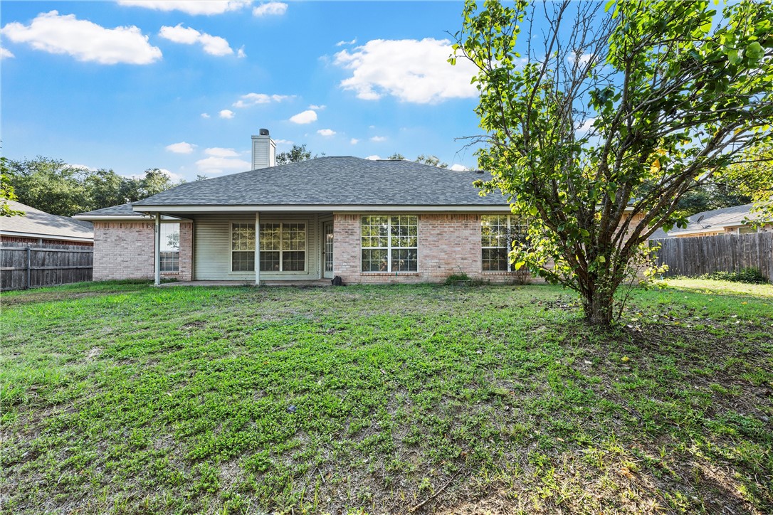 1413 Meadow Mountain Drive, Woodway, Texas image 33