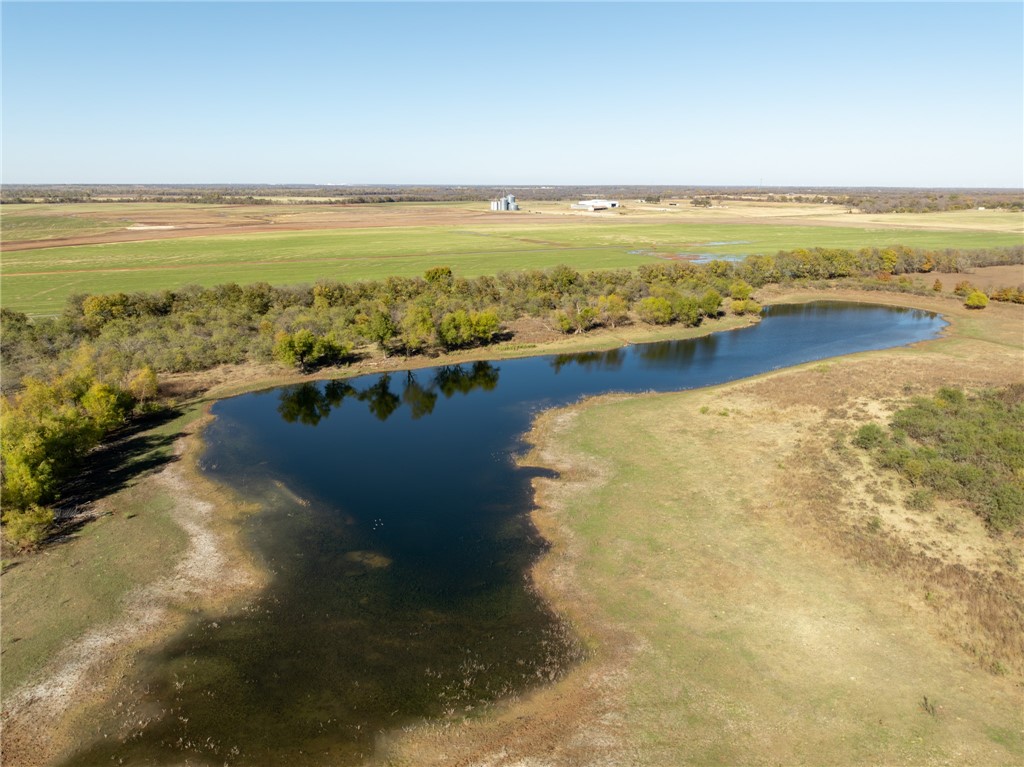 8604 W Lake Creek Road, Riesel, Texas image 43