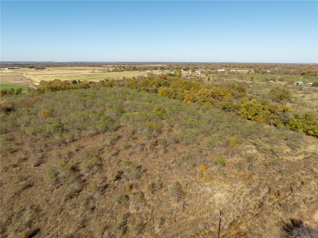 8604 W Lake Creek Road, Riesel, Texas image 33