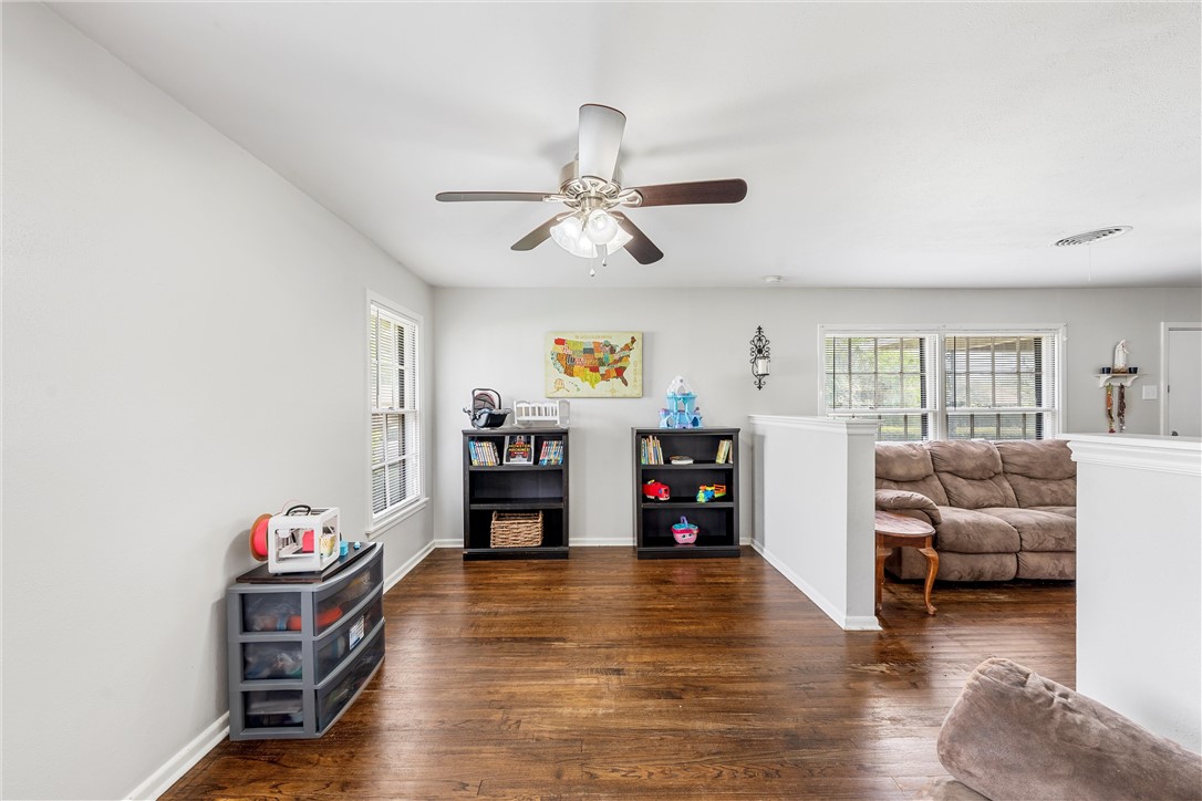 4701 Edmond Avenue, Waco, Texas image 6