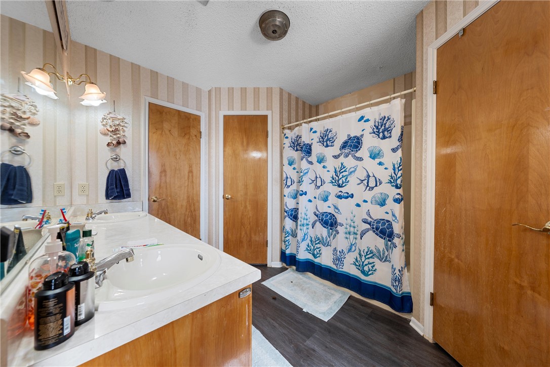 4009 Paradise Island Road, Waco, Texas image 8