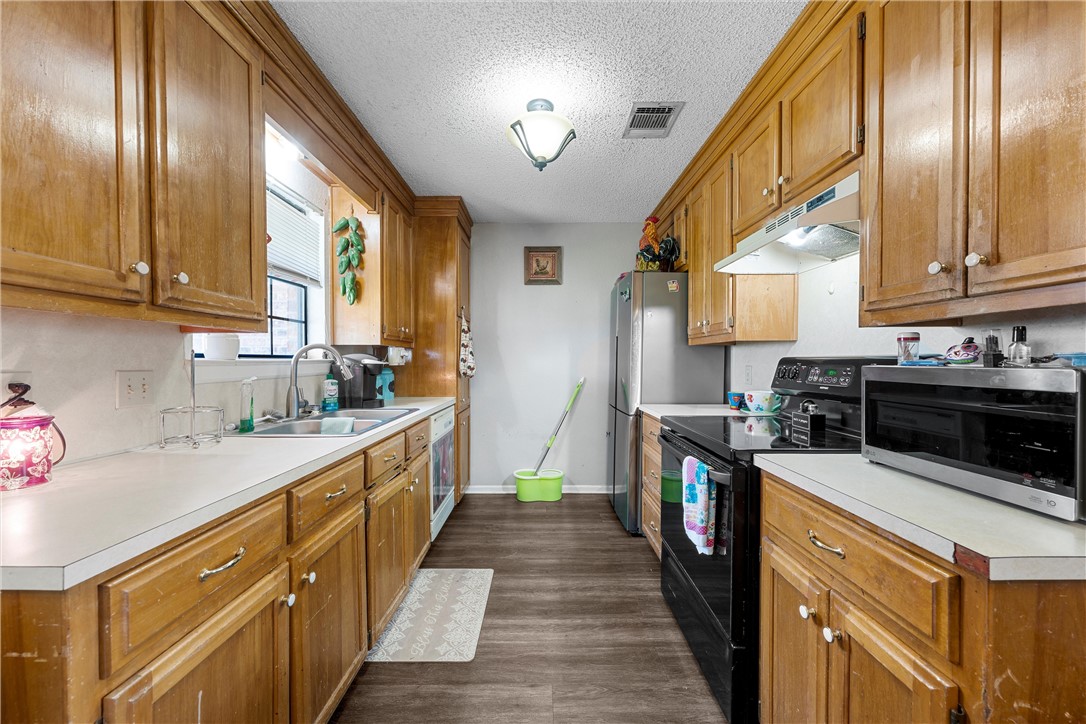 4009 Paradise Island Road, Waco, Texas image 6