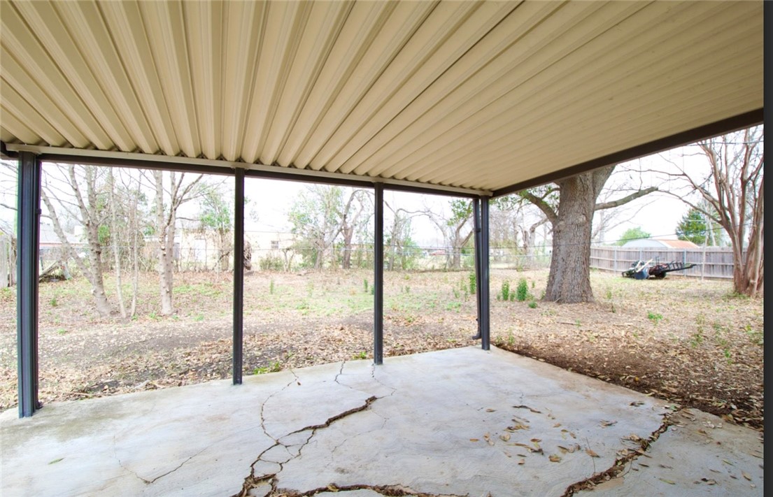 332 Crescent Drive, Hewitt, Texas image 34