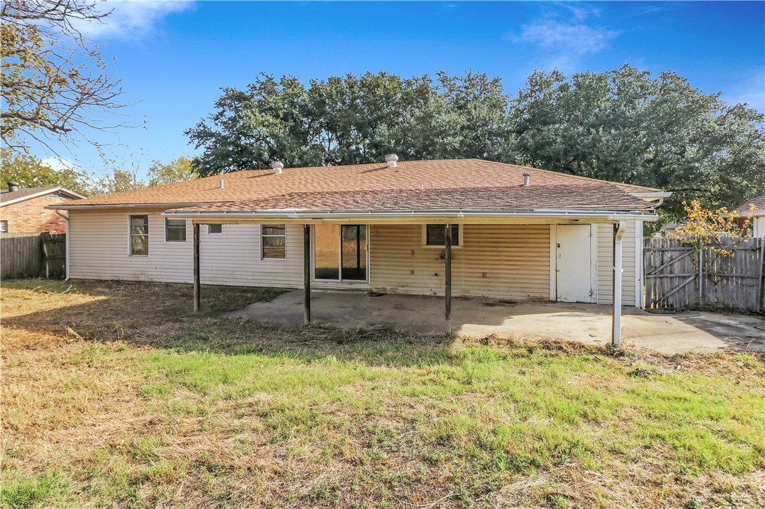 207 Brazos Street, Hillsboro, Texas image 19