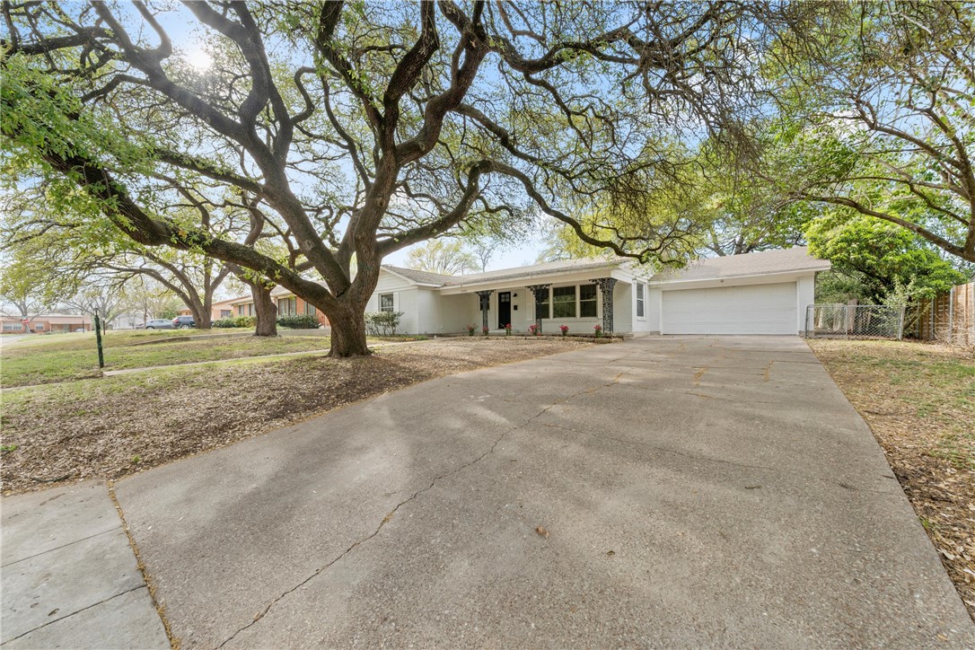 4209 Gorman Avenue, Waco, Texas image 2