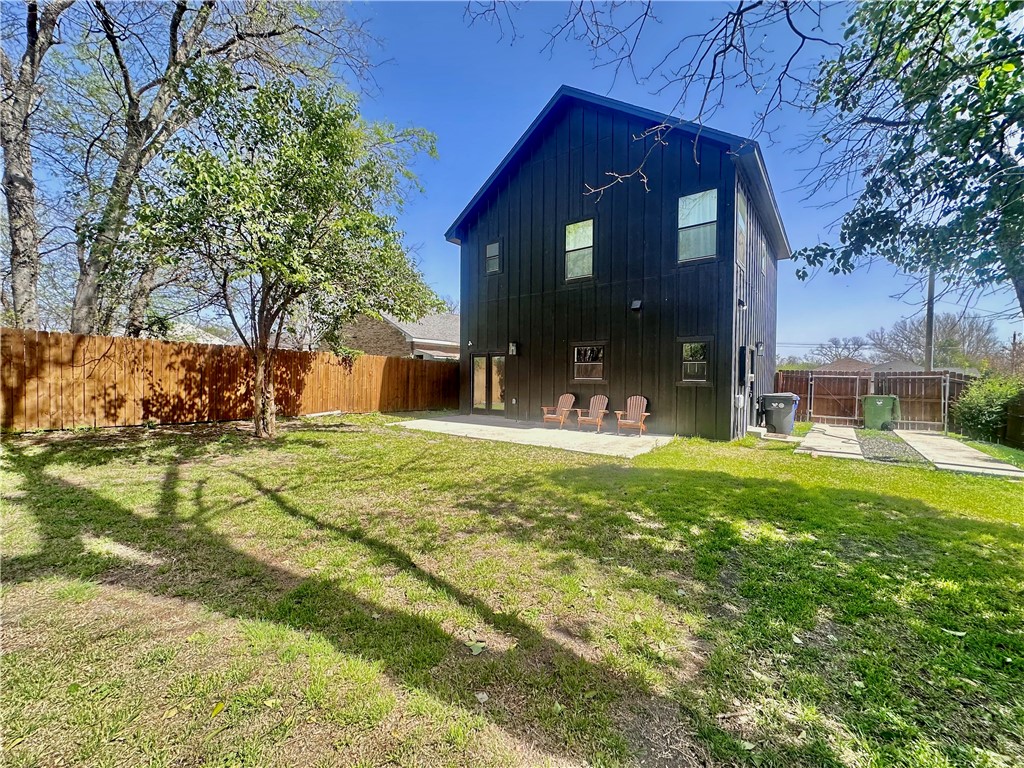 1904 N 17th Street, Waco, Texas image 29