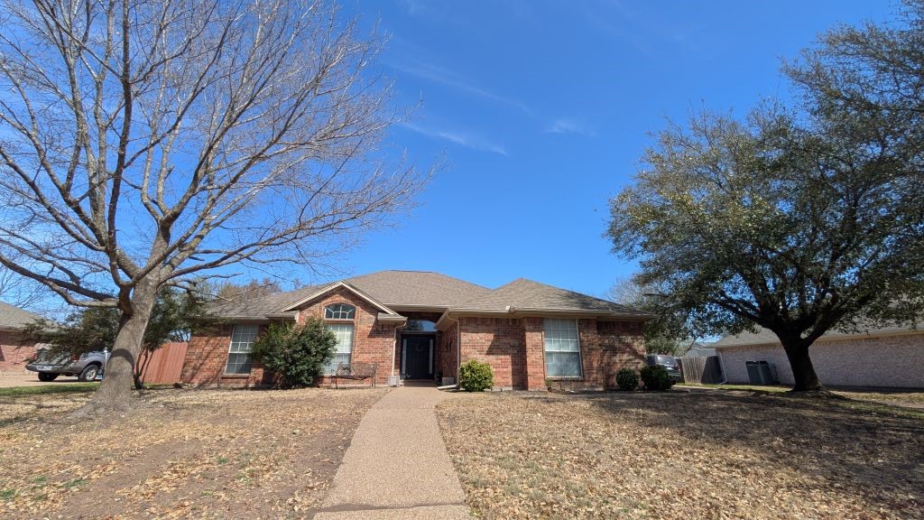 1231 Radisson Drive, Hewitt, Texas image 1