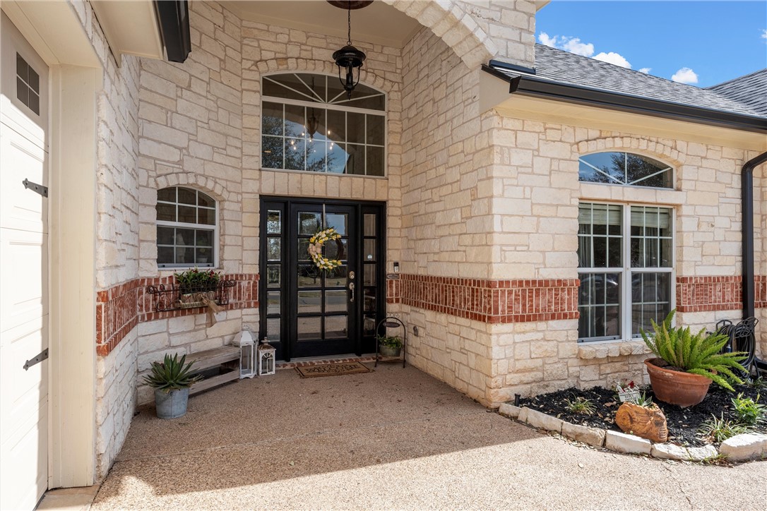 10513 T Bury Lane, Waco, Texas image 4
