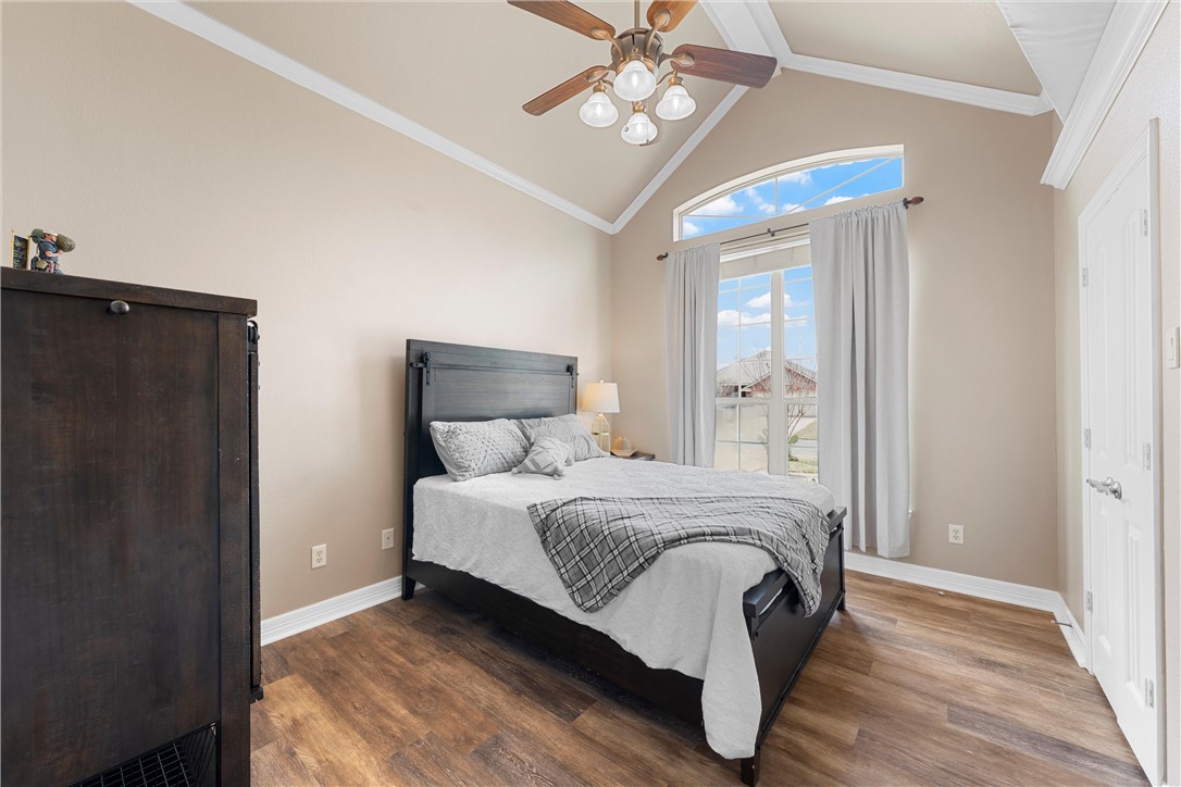 10513 T Bury Lane, Waco, Texas image 23