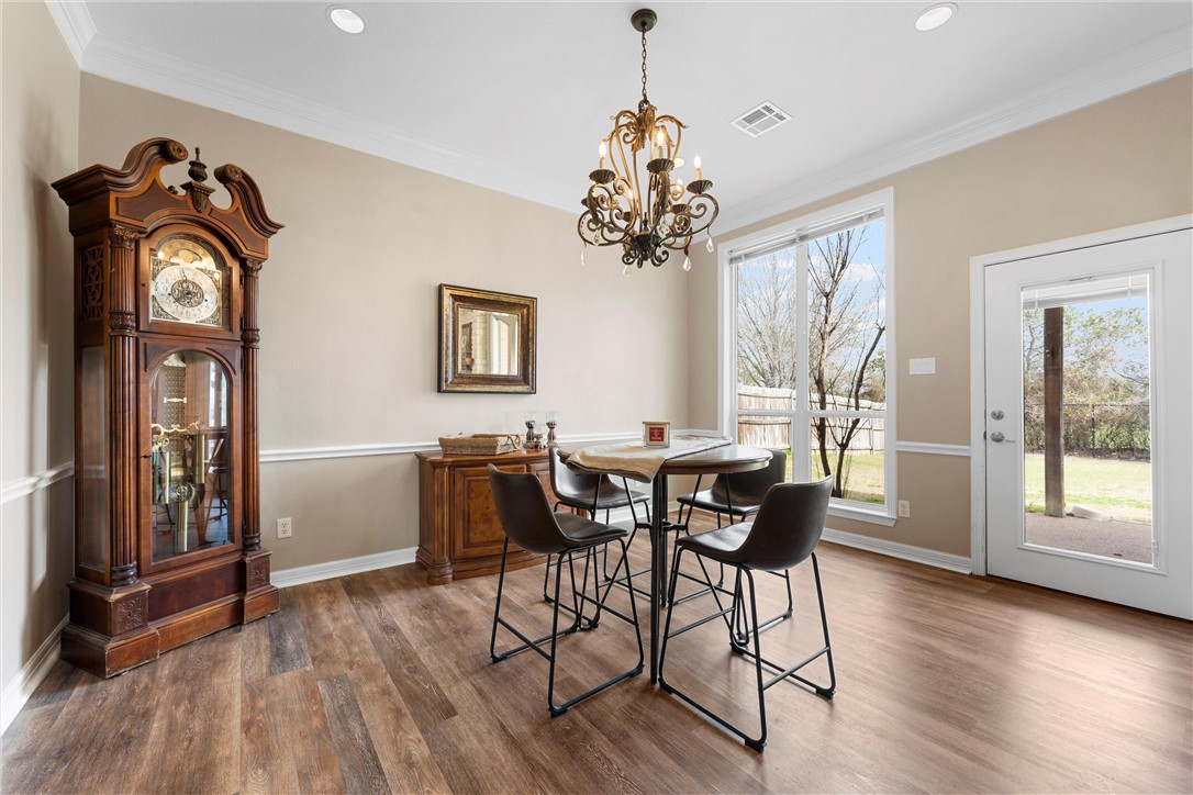 10513 T Bury Lane, Waco, Texas image 12