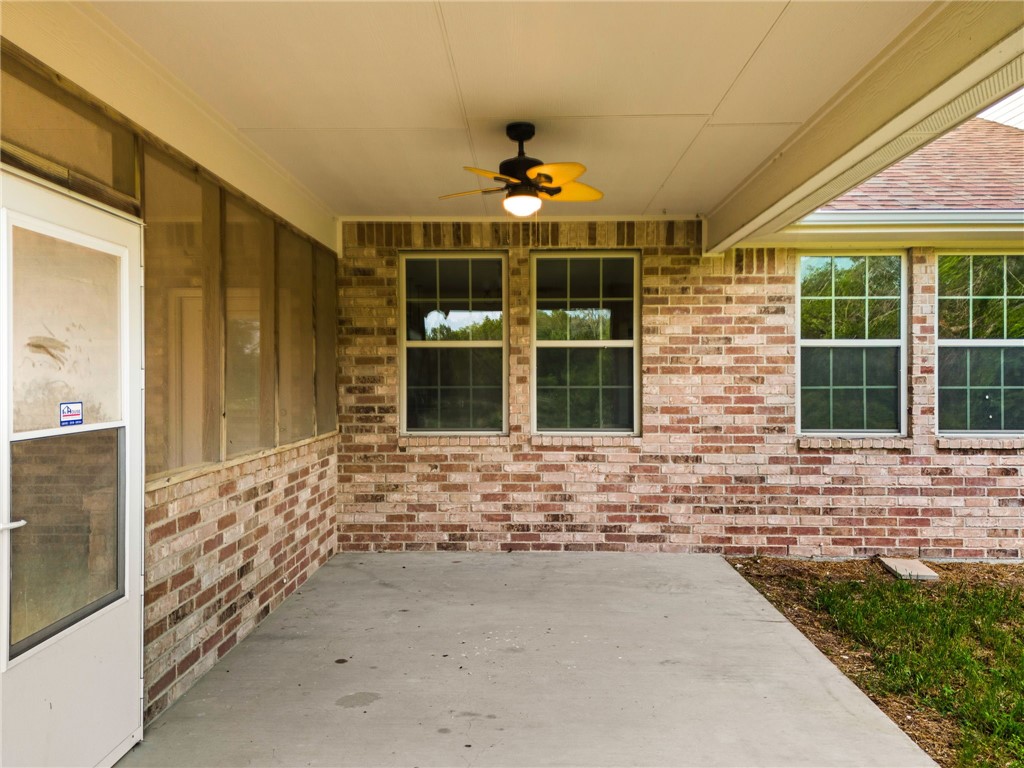 2800 Lomas Rodando Calzada, Kempner, Texas image 40