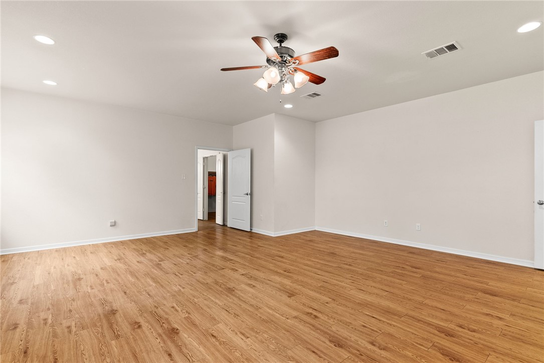 2800 Lomas Rodando Calzada, Kempner, Texas image 23
