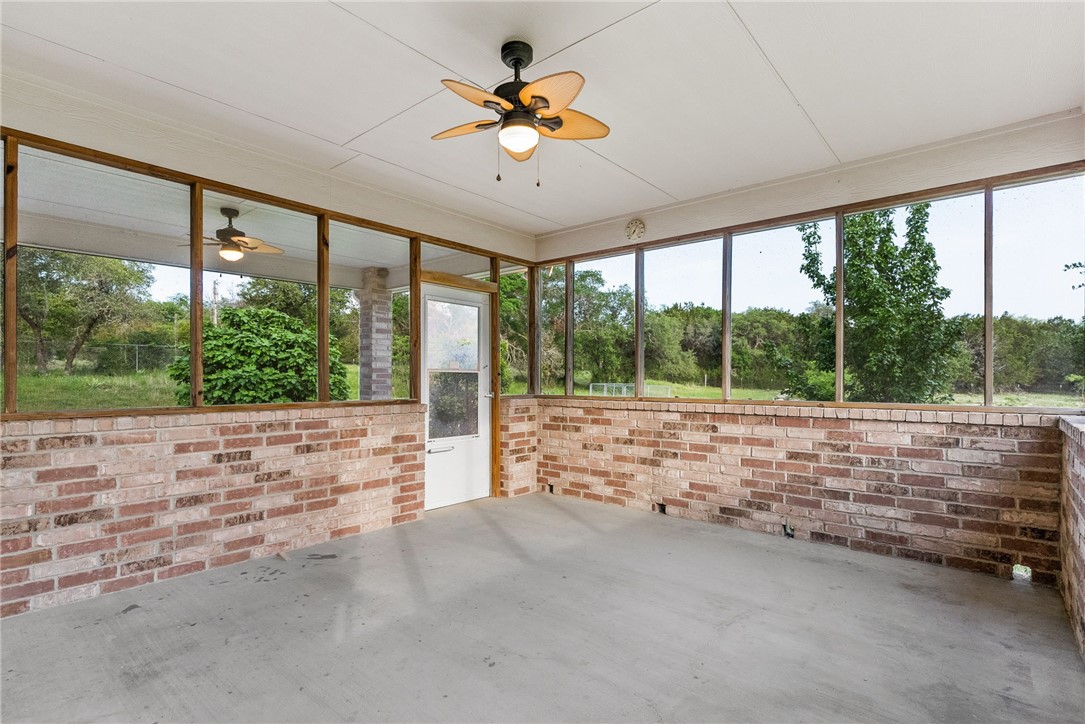 2800 Lomas Rodando Calzada, Kempner, Texas image 37