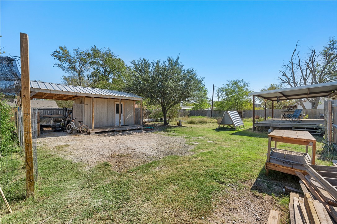 201 S Richards Street, Aquilla, Texas image 23