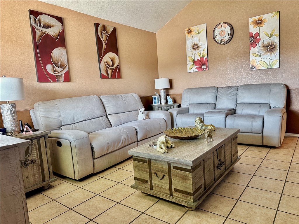 1004 Leah Drive, Troy, Texas image 32