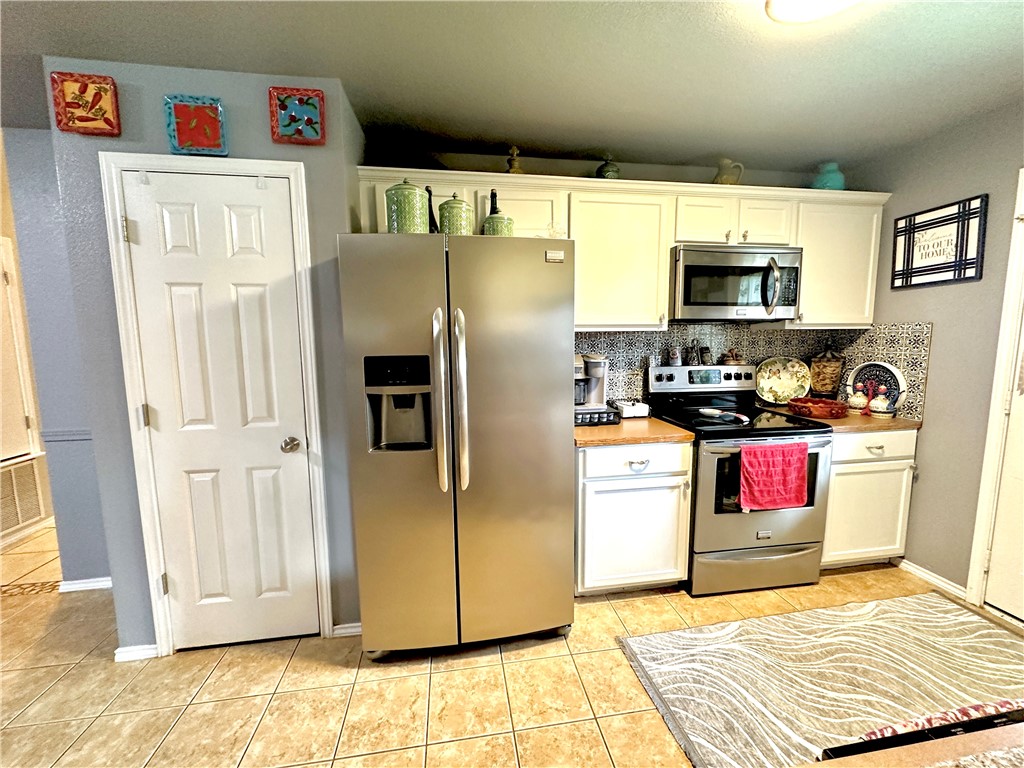 1004 Leah Drive, Troy, Texas image 8